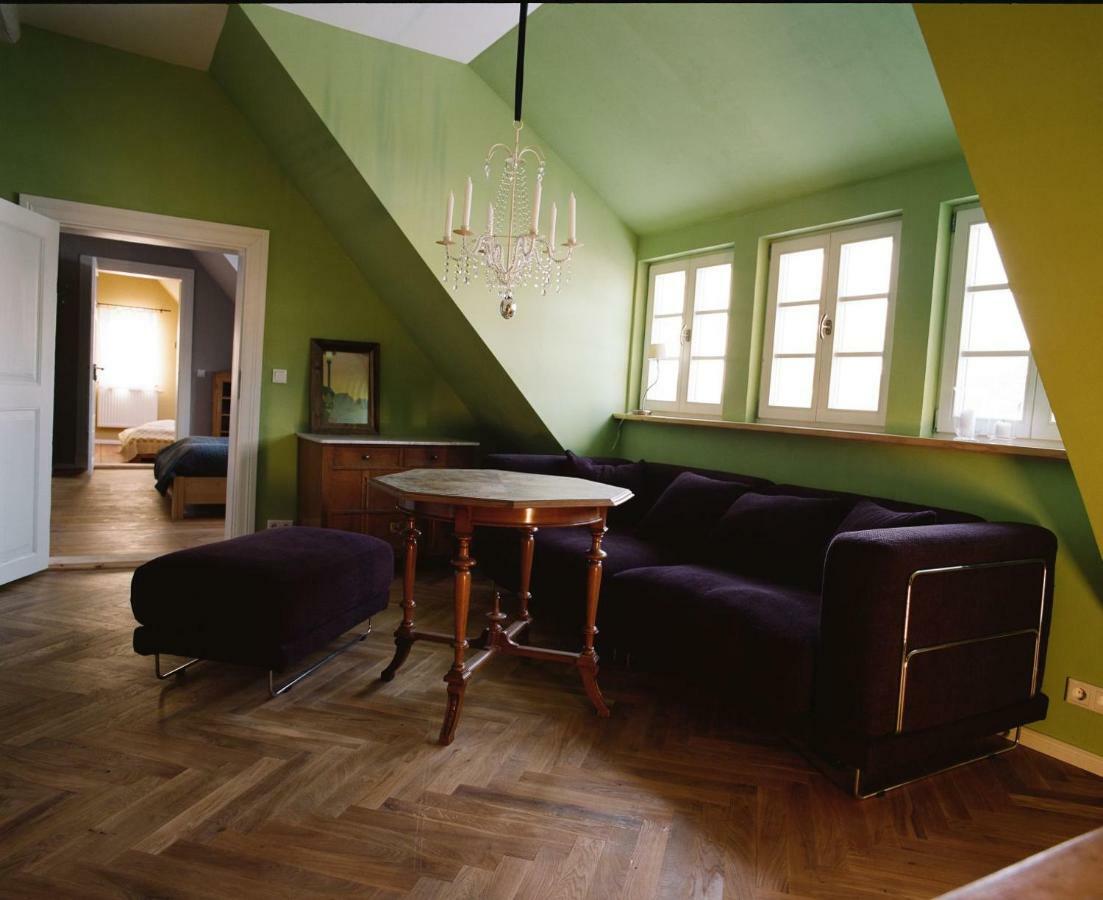 Appartement Gutshaus Altbauhof à Dargun Extérieur photo