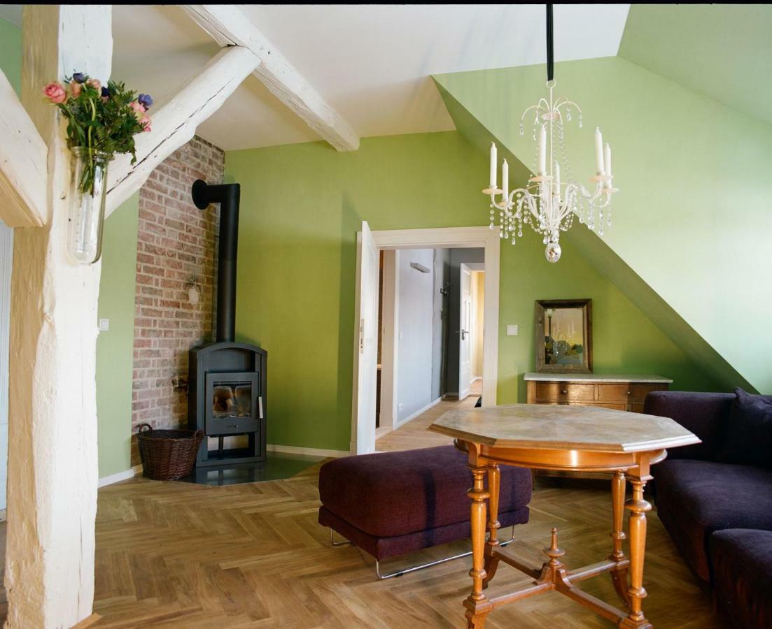 Appartement Gutshaus Altbauhof à Dargun Extérieur photo